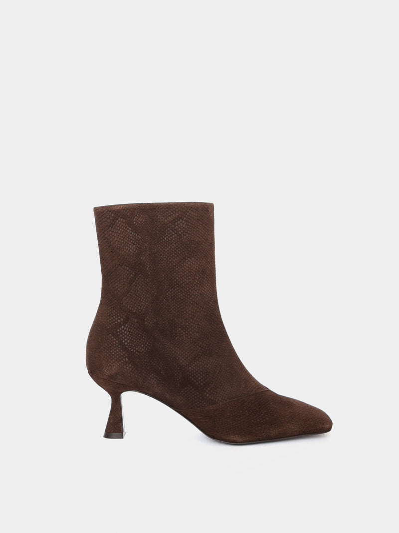 Denia Botte Brown Boa