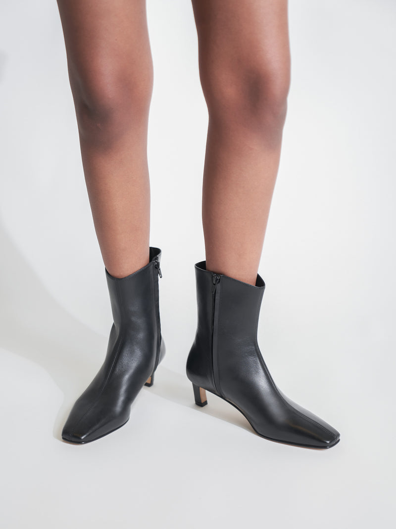 Fernanda Black Boot