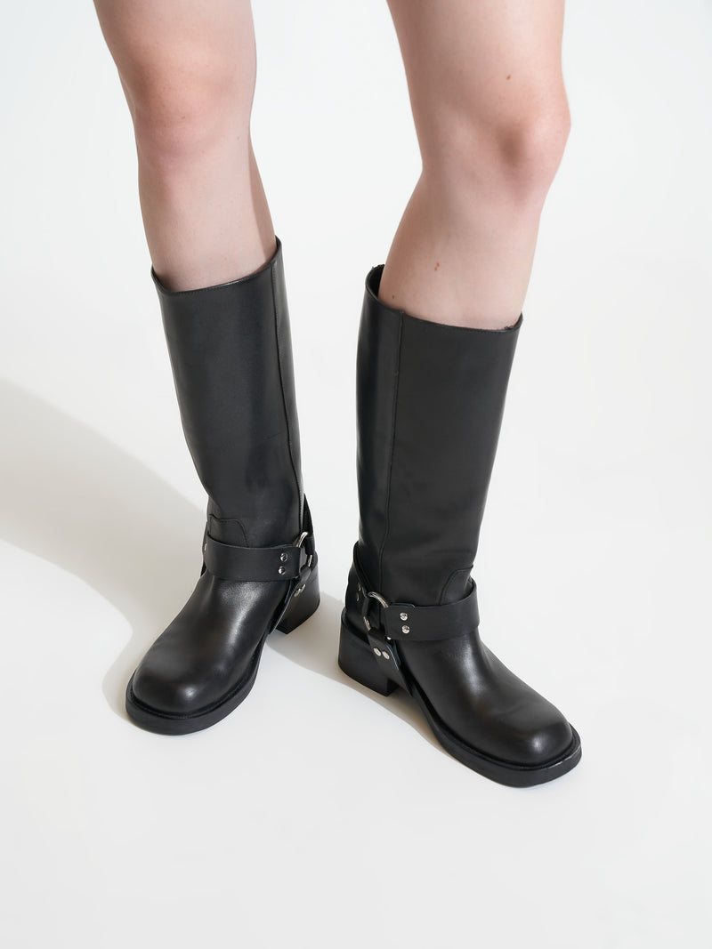 Lucca Black Boot
