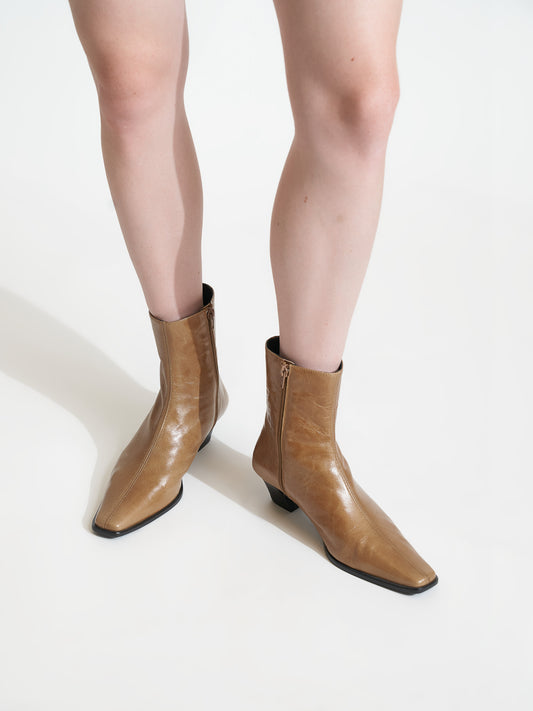 Melilla Tan Boot