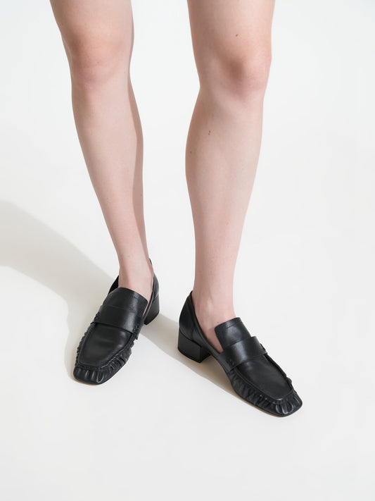 Navas Black Loafer