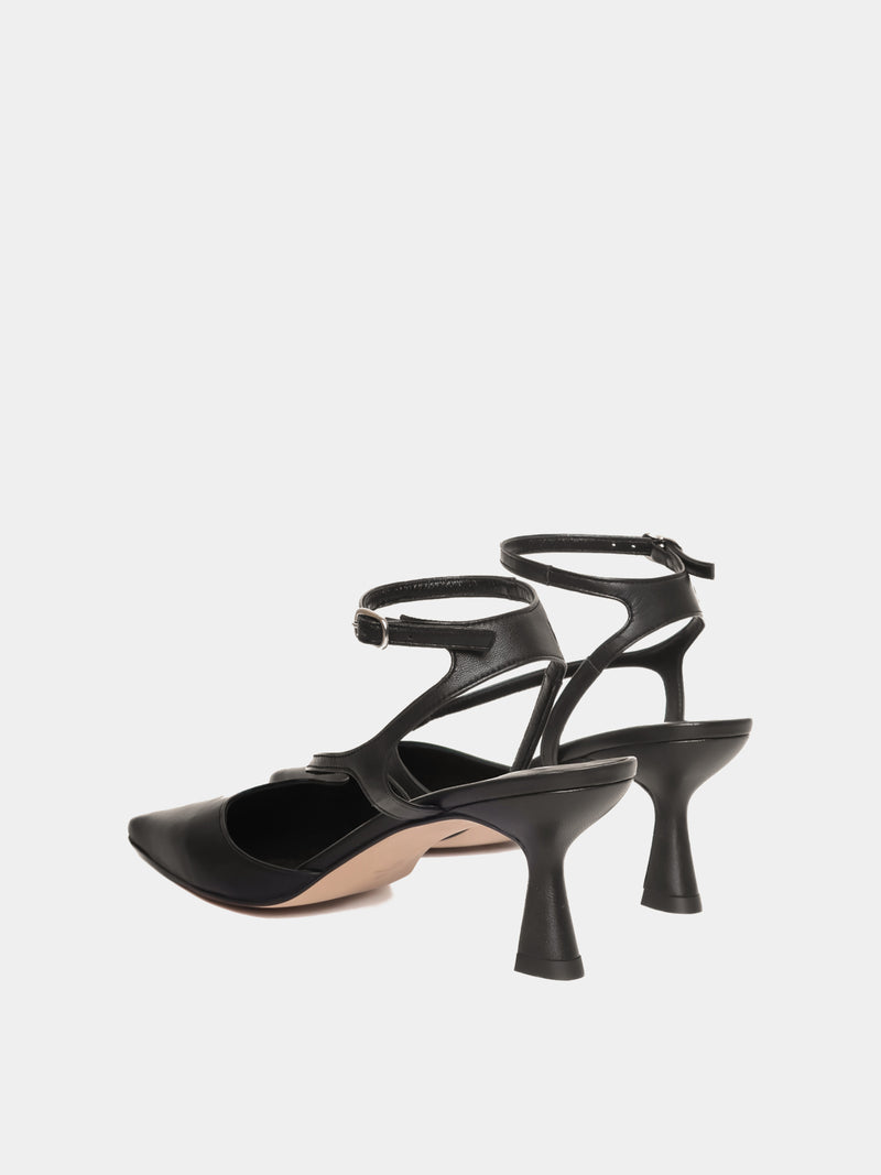 Black closed toe heel with an asymetric upper
