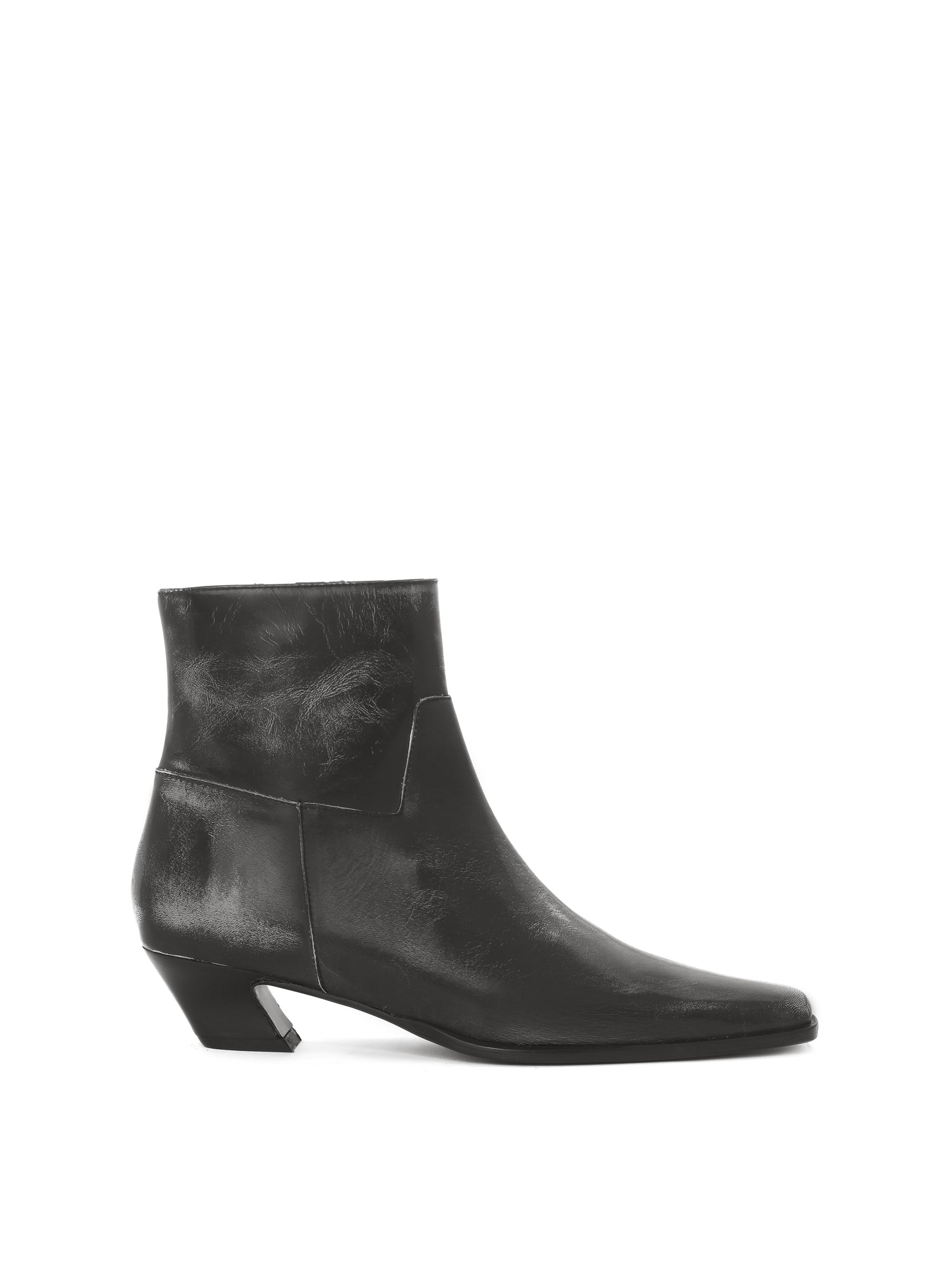Black leather pointed-toe ankle boot