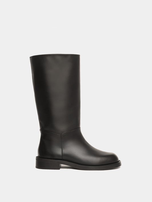 Knee-high black leather boot