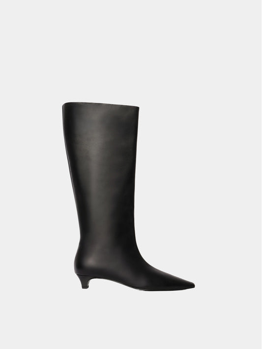 black high boot pointed toe and blade heel