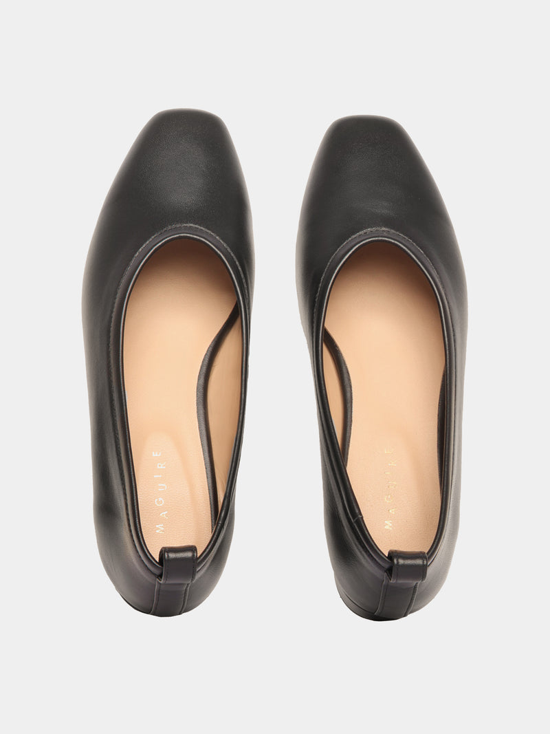 Black leather ballerina pumps