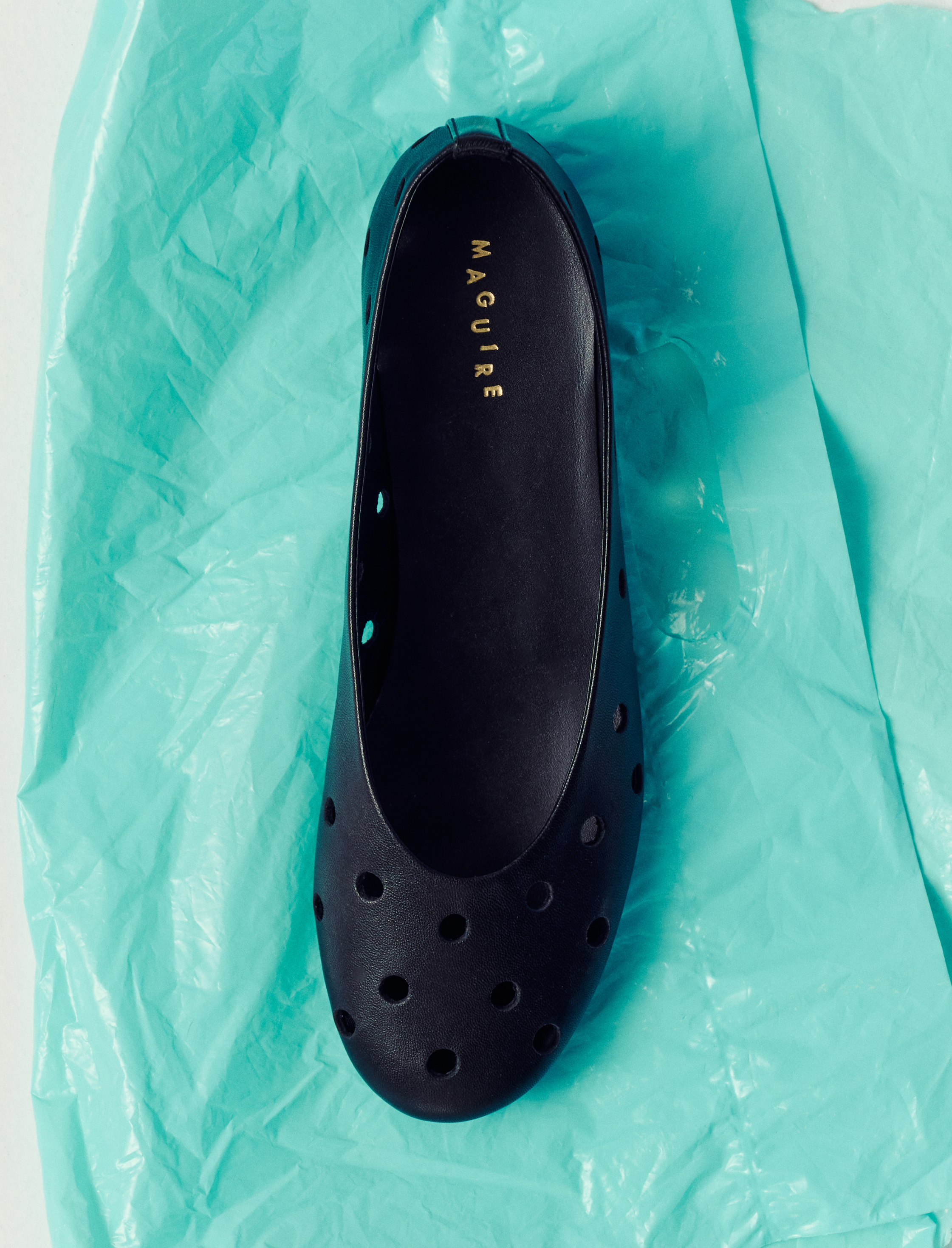 Madalena Black Ballerina