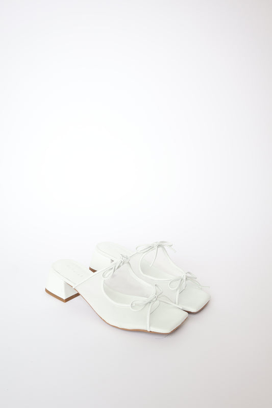 Imperfect Curia White 38