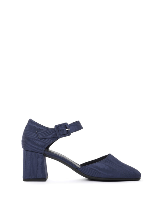 Mary jane closed toe heel in navy satin fabric
