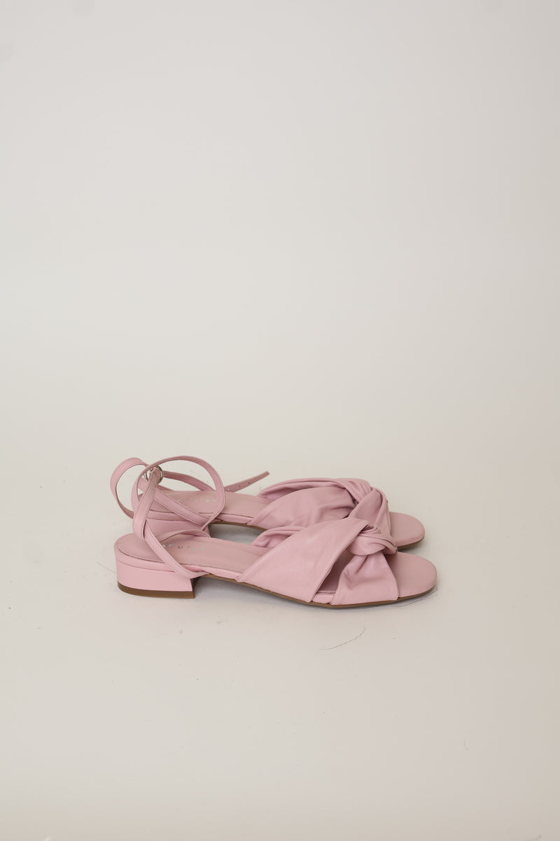 Sample Mataro Blush 38