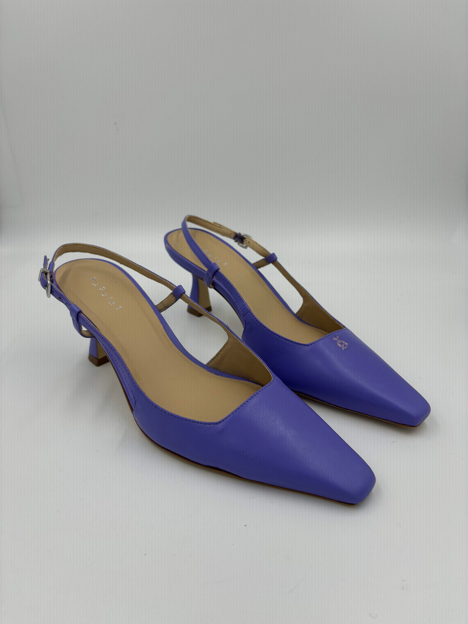 Second Hand Bahia Violet Pump 37