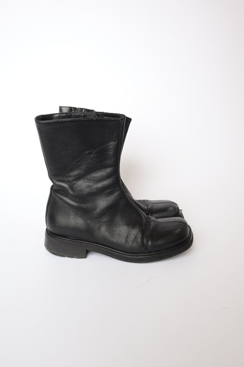 Second Hand Leon Black 38