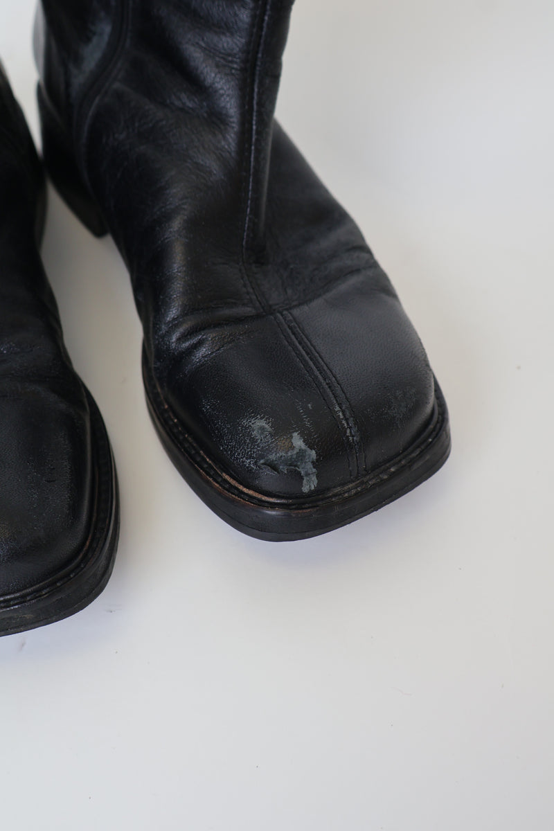 Second Hand Leon Black 38