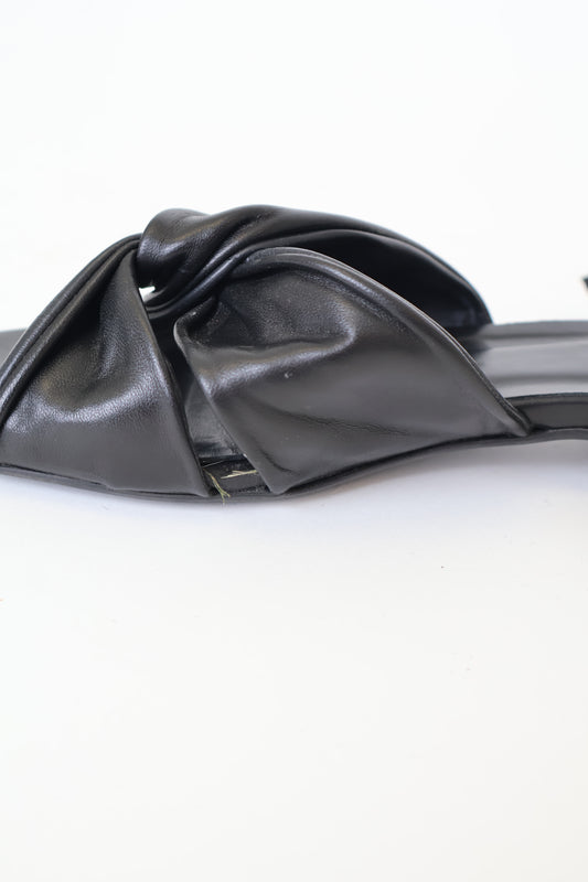 Second Hand Mataro Black 40