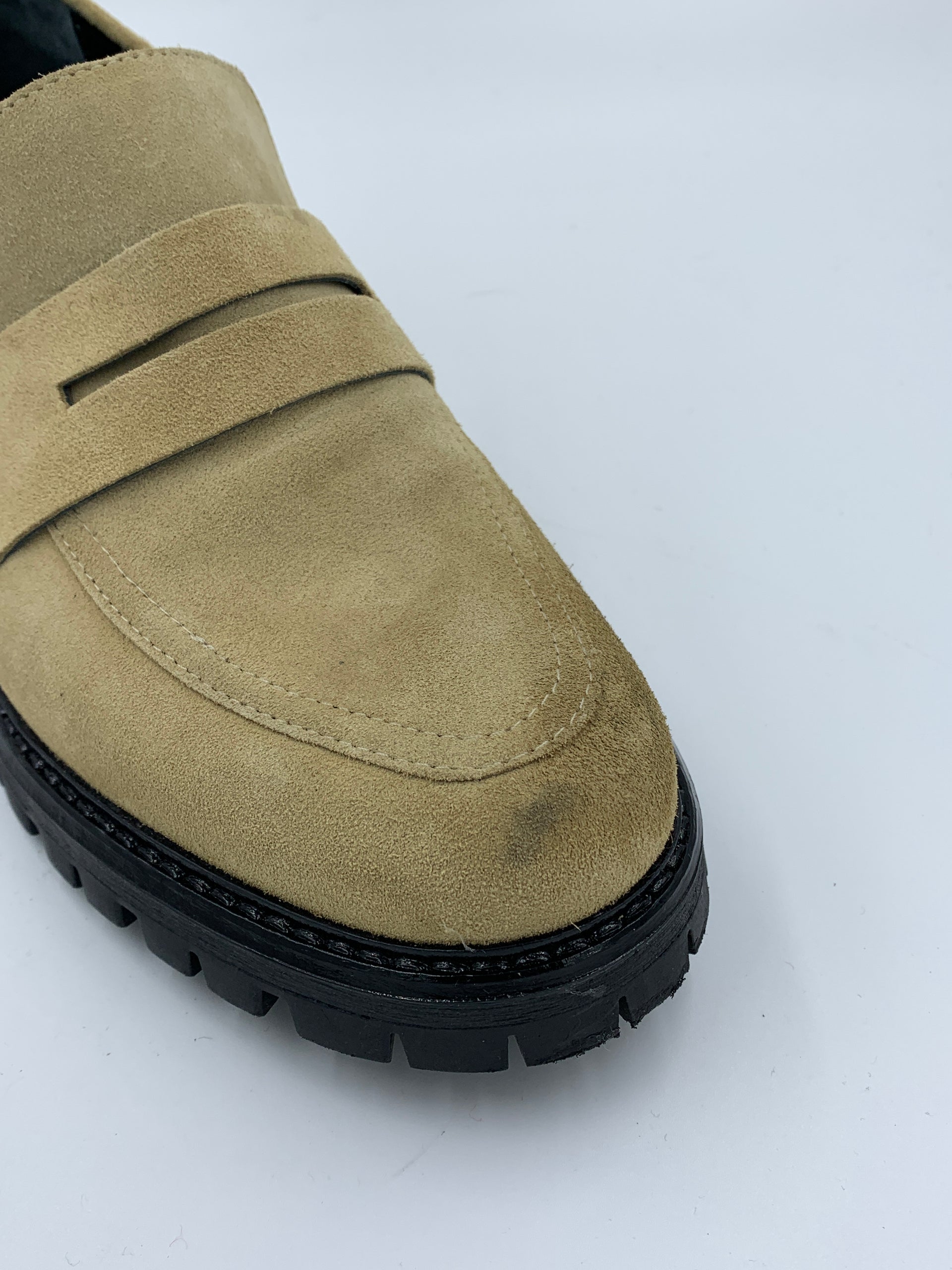 Second Hand Sintra Sand Loafer