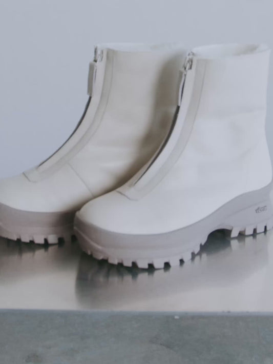 Estrella Combo Taupe Lined Boot